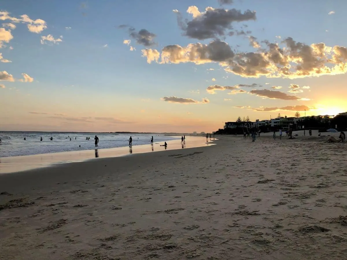 Apartment Top Floor Unit With Private Rooftop Terrace Caloundra Australia